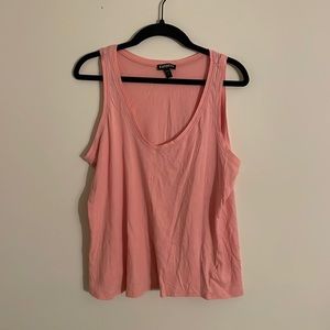 Pink tank top